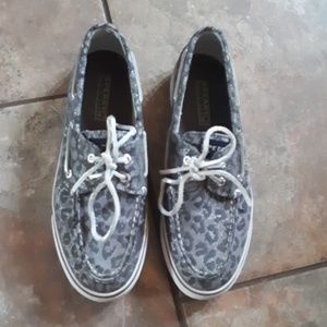 Sperry 🌵Make offer